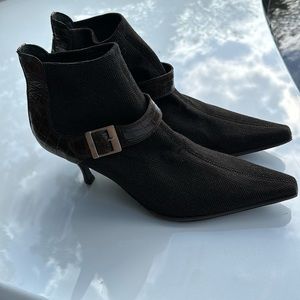 Donald Pliner brown tweed booties size 12